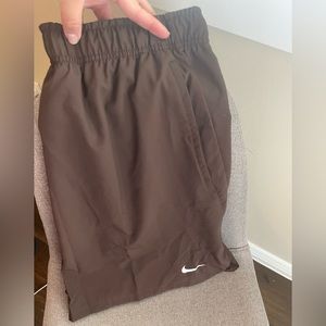 Brown men’s XL Nike training shorts NWT! DRI FIT